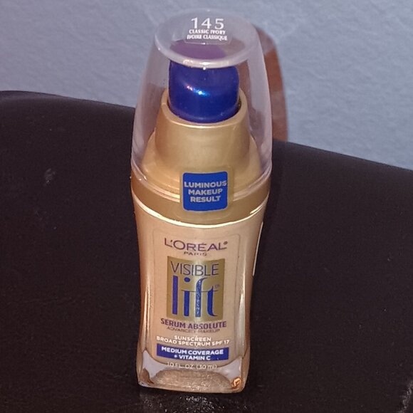 Loreal Visible Lift Serum Absolute - Medium - Picture 2 of 3